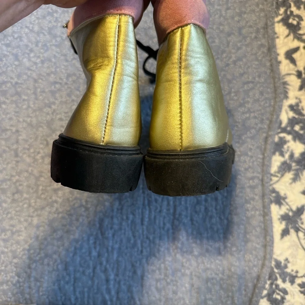 Olivia Miller Girl Gold and Pink Like New Lace Up Boots Size 5